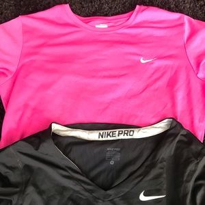 Nike t shirts- great condition